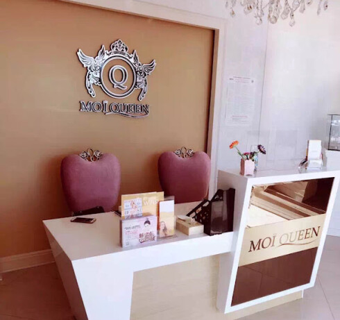 Queen Spa