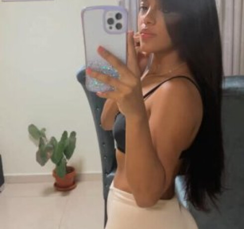 Jenny 😍😍Hot Venezuelan I only accept cash my number +1 (786)4345310