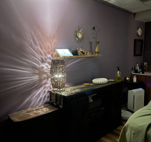 Deep Roots Therapeutic Massage